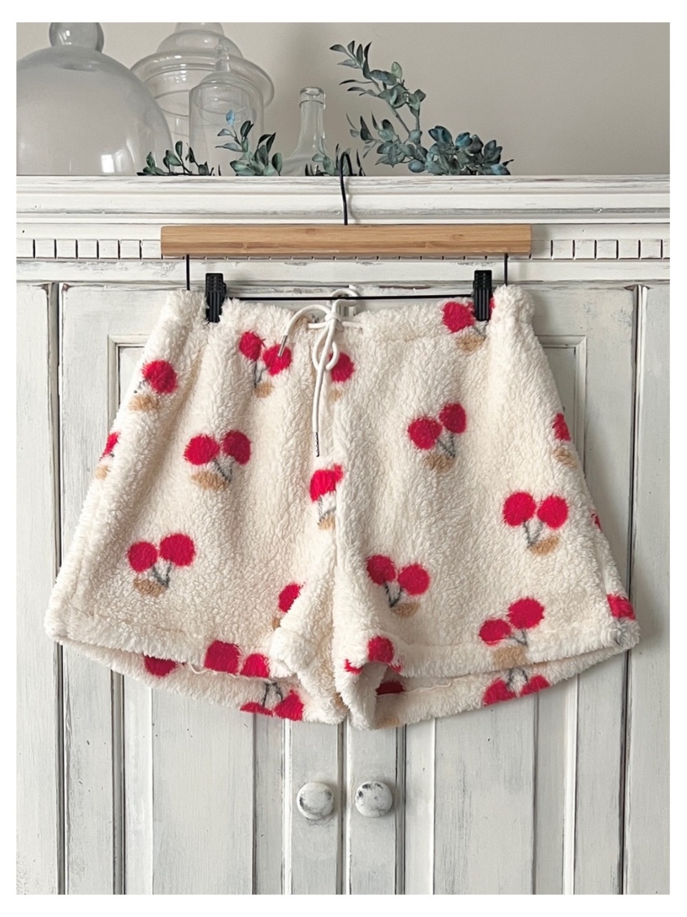NWT LOVELO Fuzzy Drawstring Shorts in Cream/Cherry Print SMALL